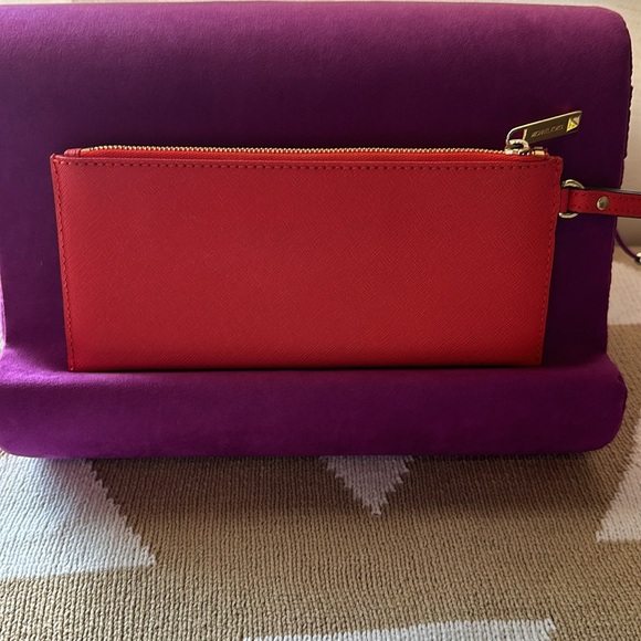 Michael Kors Studded Leather Mini Wristlet Clutch Orange color - Picture 2 of 6